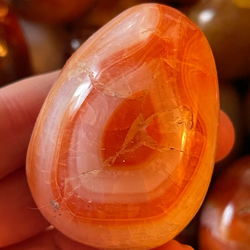 Genuine Carnelian gemstone eggs - Picture 4 of 13